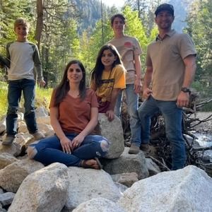 Meet your Posher, Christina